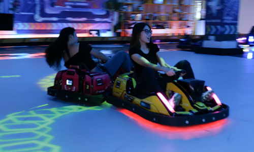 Dernières nouvelles de l'entreprise Karting électrique en salle qui redéfinit la vitesse, la sécurité et le plaisir