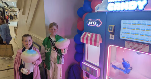 Latest company blogs about The Complete 2025 Guide to Buying a Commercial Cotton Candy Machine for Your Business