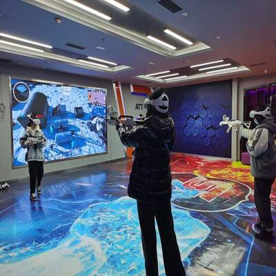 良い値段 VRアリーナ マルチプレイヤーVRシューティングゲーム 5～10人プレイ可能 1年保証 没入型9D体験 オンライン